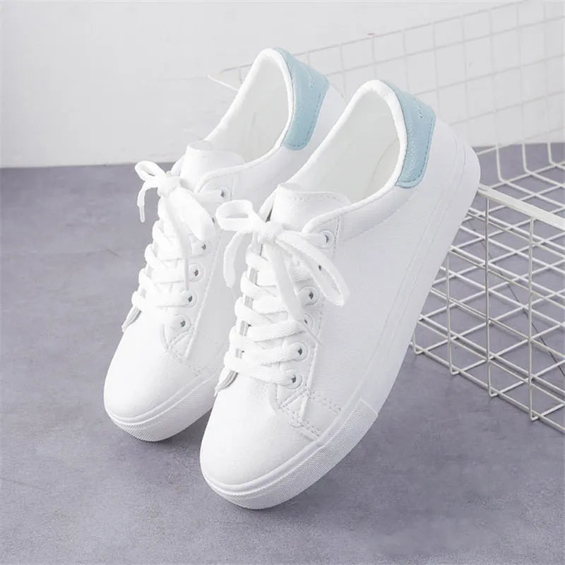 Autumn Rose Embroidery Thick Soled Leather Casual Shoes