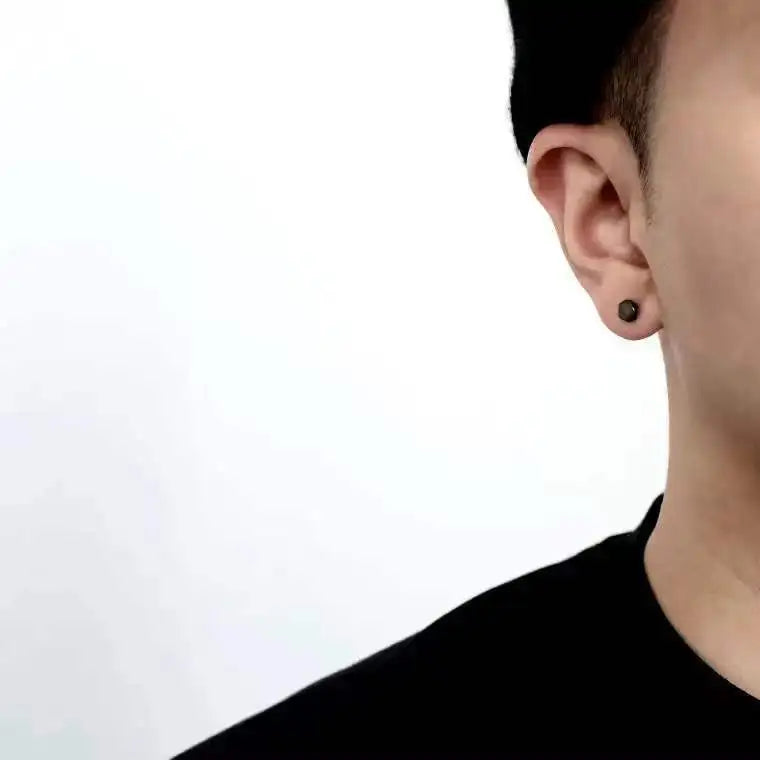 Boucles d'oreilles minimalistes en acier titane pour hommes - Goujons ronds noirs à goutte d'huile