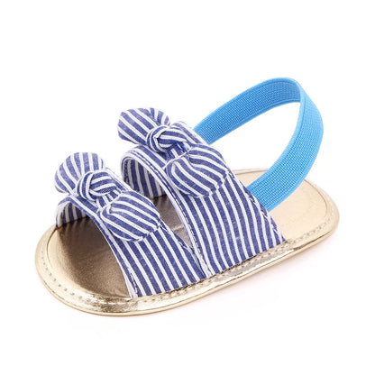 Polka Dots Anti-Rutsch-Sandalen mit flacher Gummisohle für Neugeborene