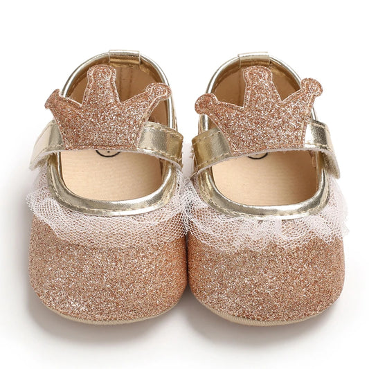 Rutschfeste, rosafarbene Babyschuhe für Neugeborene