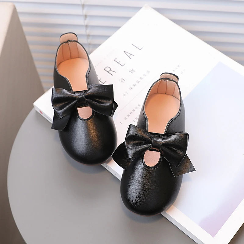 Chaussures en cuir avec nœud pour bébé fille