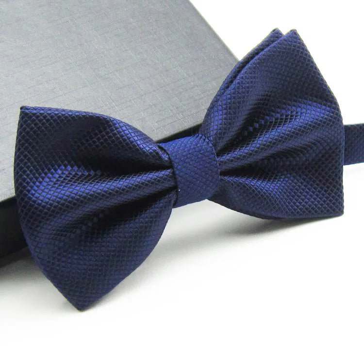 Men's Lightweight Solid Color Butterfly Bow Tie