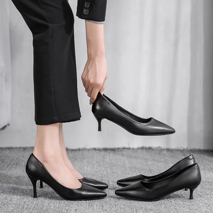 Elegante Damenschuhe aus schwarzem Leder mit dünnem Absatz für die Arbeit