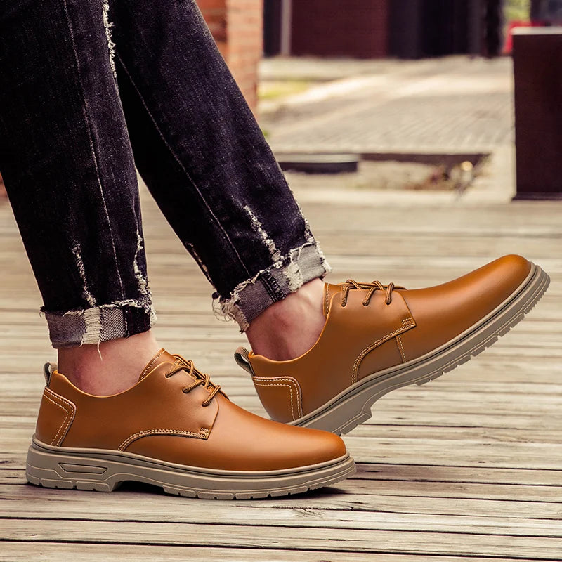 Bequeme, handgefertigte Herren-Lederschuhe zum Schnüren