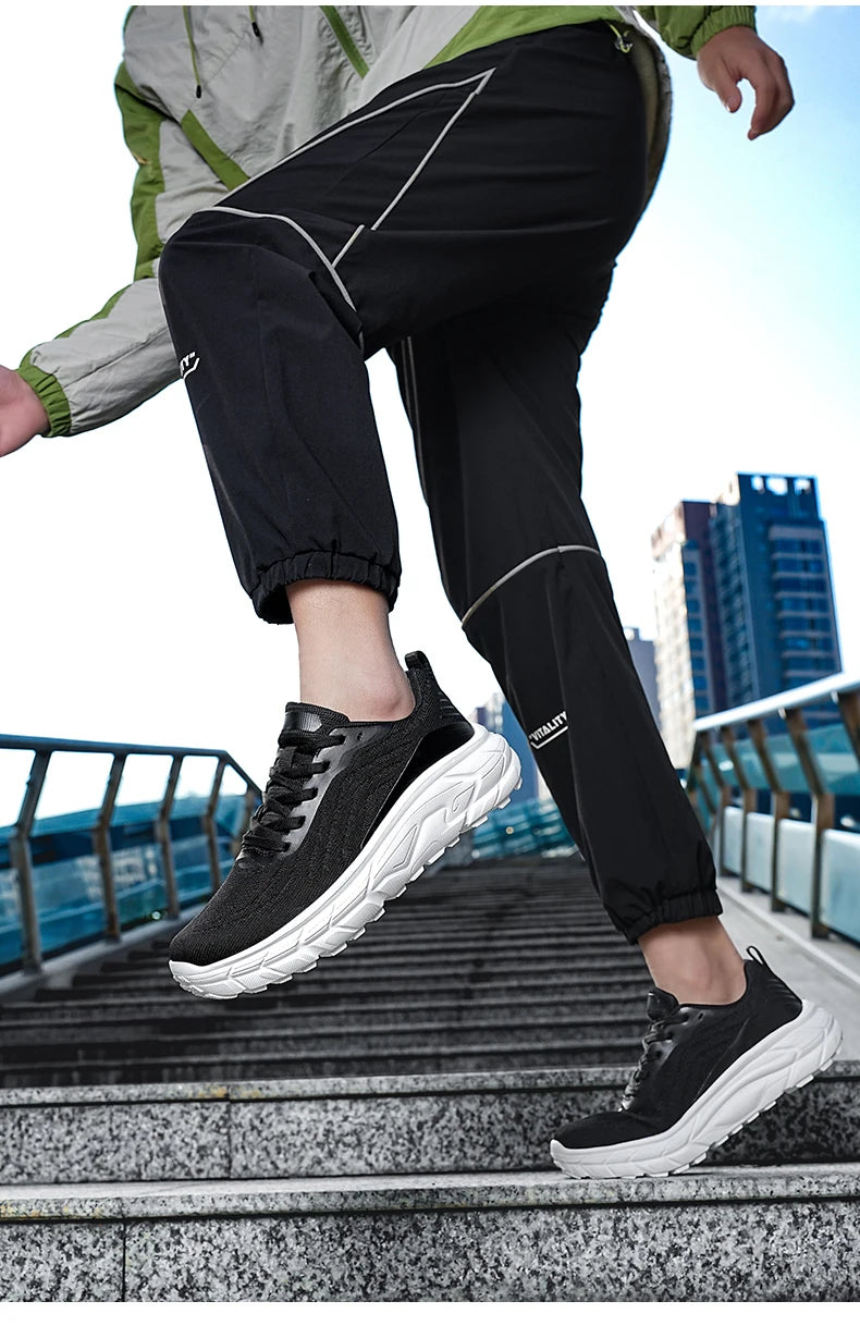 Schwarze, atmungsaktive, rutschfeste Damen-Laufschuhe