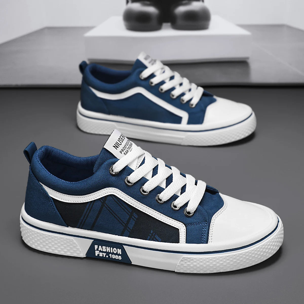 Bequeme Canvas-Sneaker für Herren