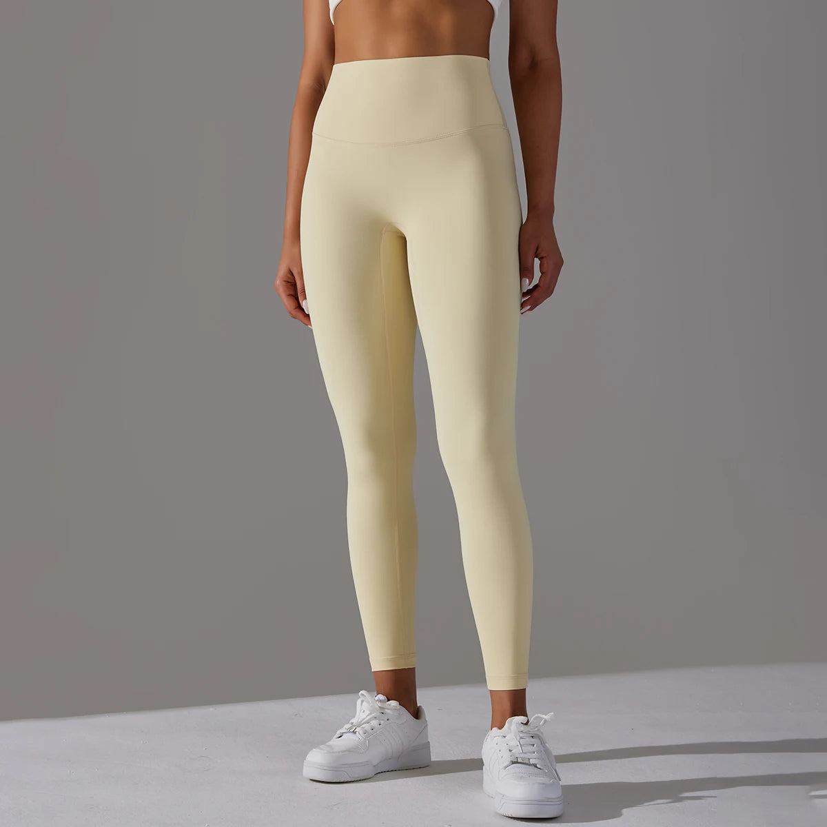 Atmungsaktive Yoga-Leggings für den Damensport