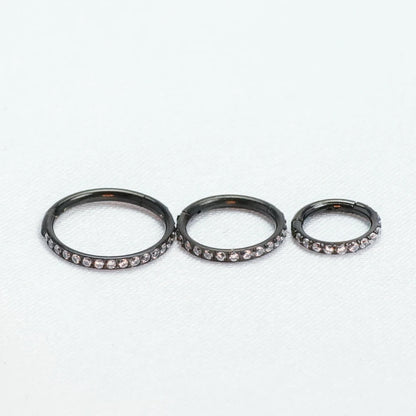 Nasenring aus implantatgeeignetem Titan – Nahtloser Klickverschluss mit Scharnier