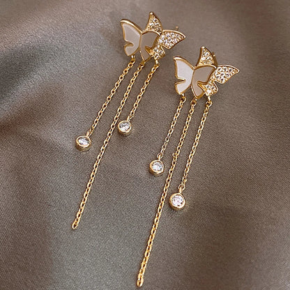 Damen-Ohrring mit Schmetterlings-Metallkette