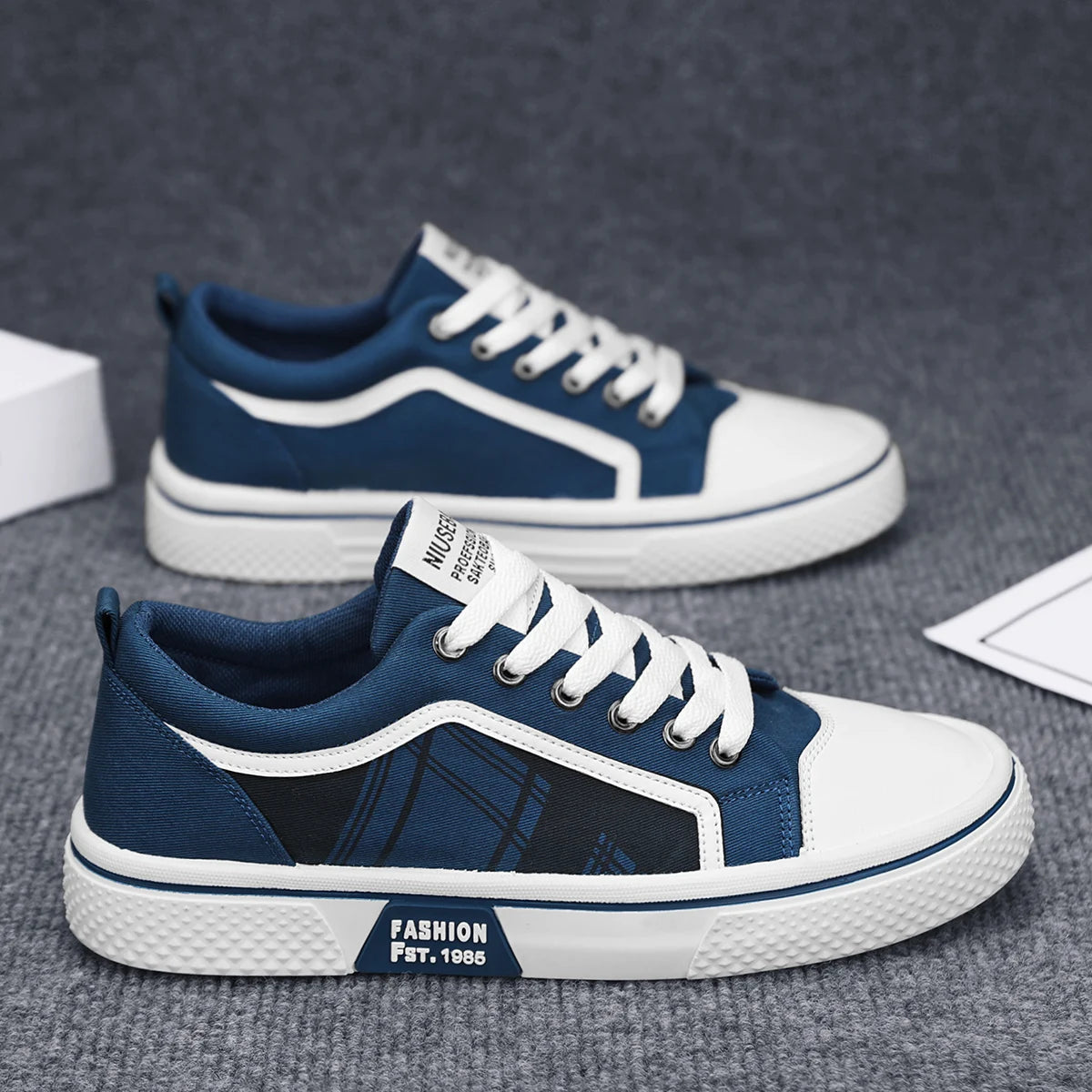 Bequeme Canvas-Sneaker für Herren