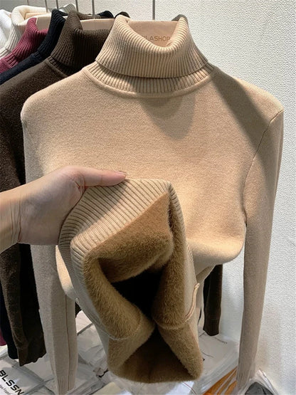 Samtgefütterter Rollkragen-Winterpullover