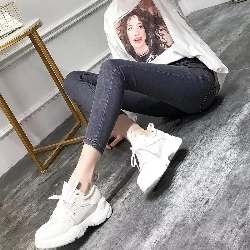 Jean crayon élastique taille haute pour femme