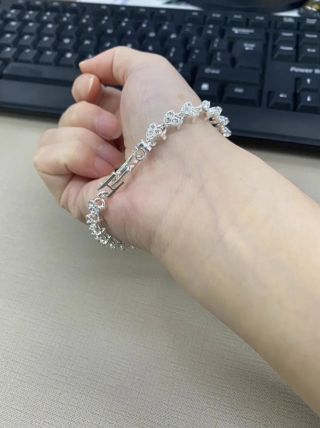 Bracelet gothique géométrique en cristal pour femme – Bracelet à maillons orné de strass