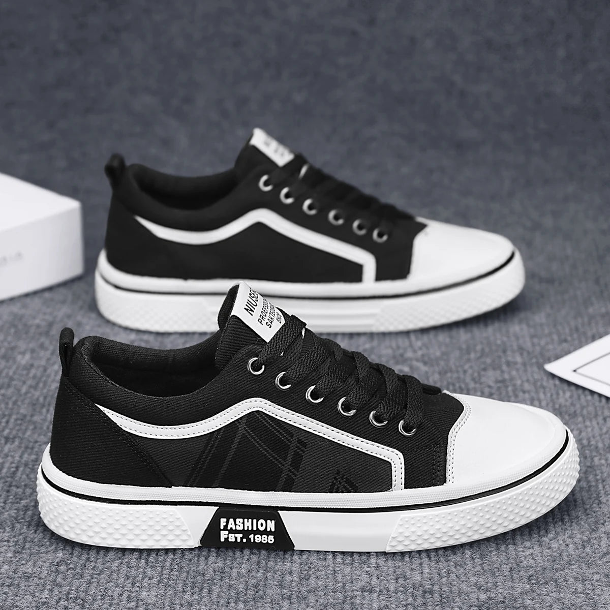 Bequeme Canvas-Sneaker für Herren