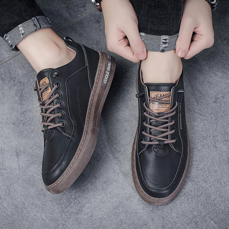 Lightweight Driving Leather Men's Outdoor Sneakers