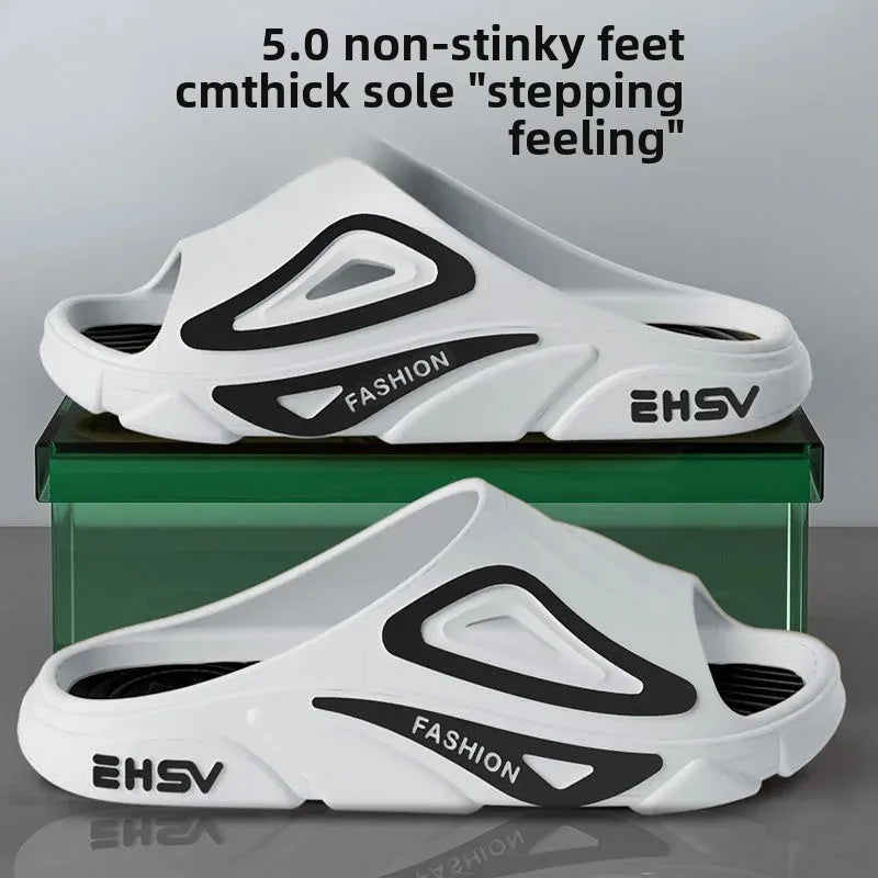 Lässige Slipper mit dicker Sohle für den Innen- und Außenbereich