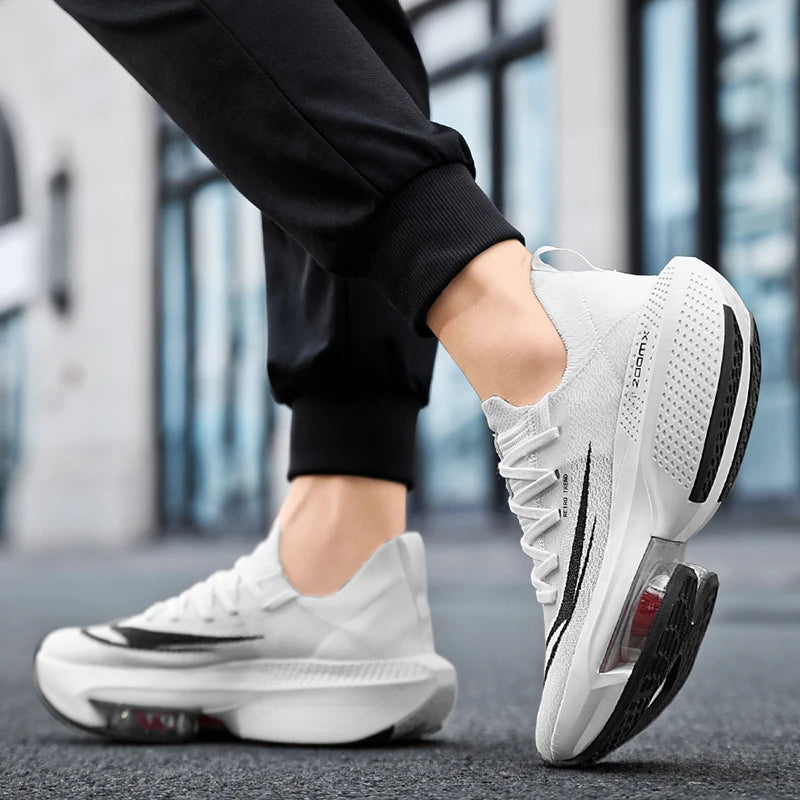 Chaussures de course en maille pour hommes et femmes