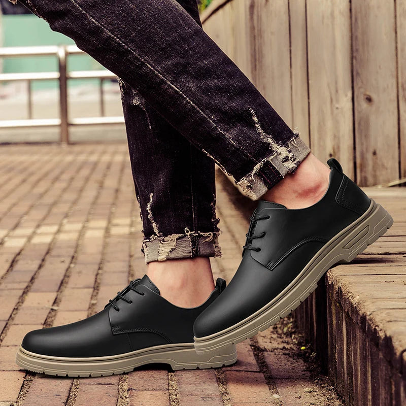 Bequeme, handgefertigte Herren-Lederschuhe zum Schnüren