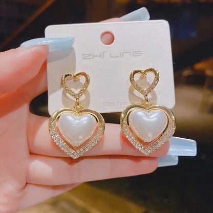 Women's Big Pearl C-Shaped Hoop Earrings