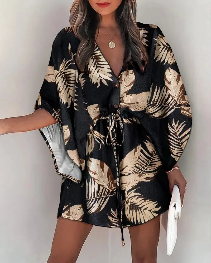 Minikleid im Boho-Stil mit Print und V-Ausschnitt