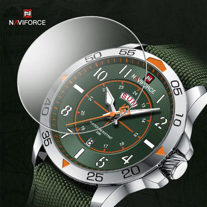 Men's Watches - Waterproof Nylon Strap Quartz Wristwatch