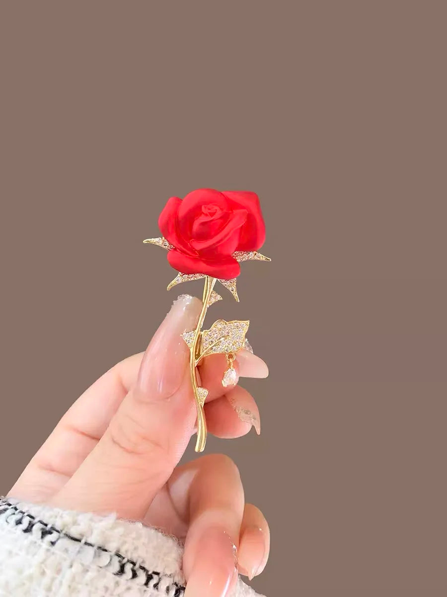 Golden Tulip Flower Pearl Brooch for Women – CZ Rhinestone Crystal Metal Pin