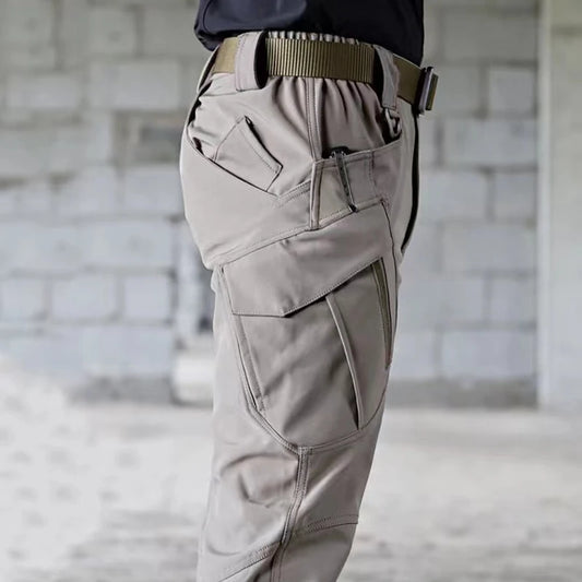 Elastic Men's Outdoor Cargo Pants for Active Pursuits