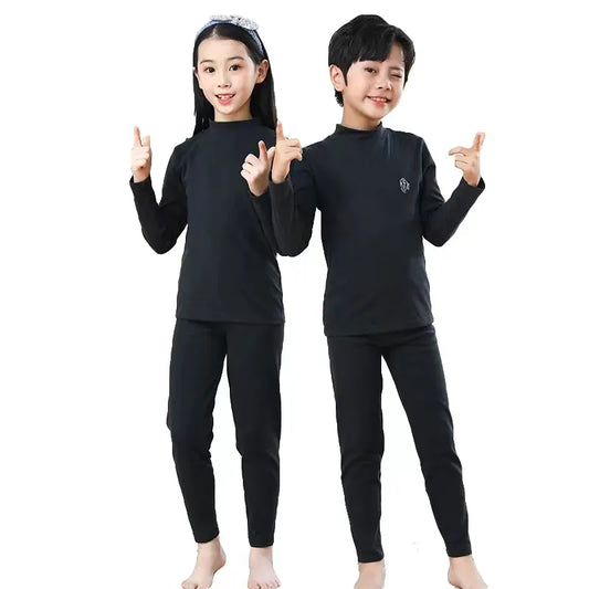Bonbonfarbene Thermo-Pyjama-Sets für Kinder