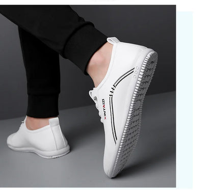 Handgefertigte weiße Loafer für Herren