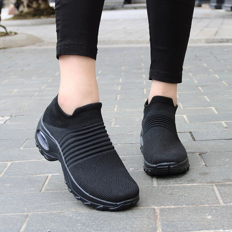 Bequeme, klobige Sneaker für Damen