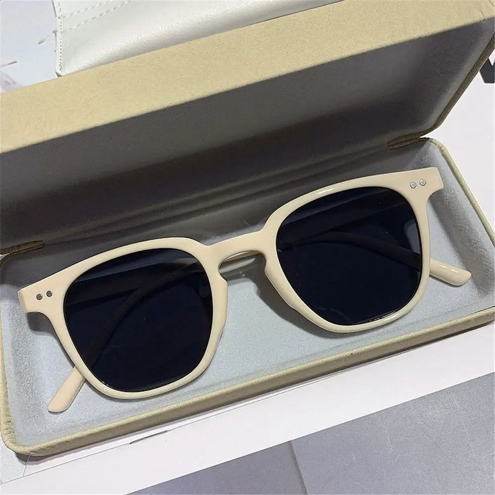 Quadratische Retro-Sonnenbrille für Damen mit UV400-Schutz