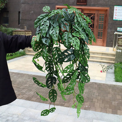Fausses vignes suspendues de 76 cm avec des feuilles de Monstera