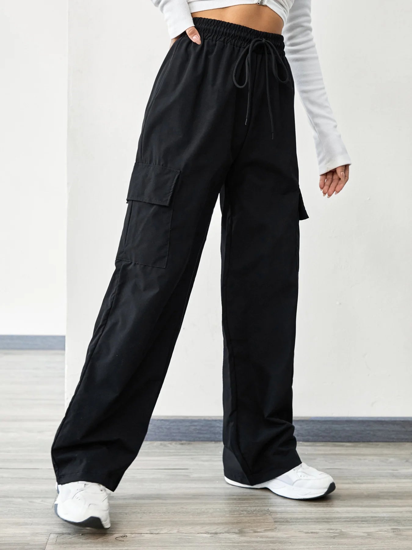 Women's High Waisted Wide-Leg Pants with Multiple Pockets