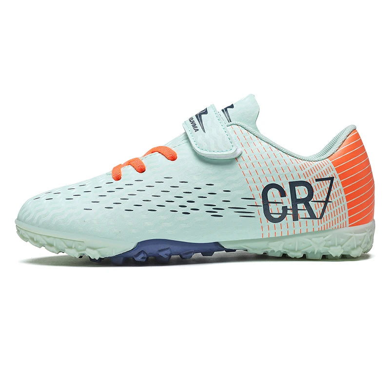 Outdoor Trainers Ultralight Professional Men Football Boots