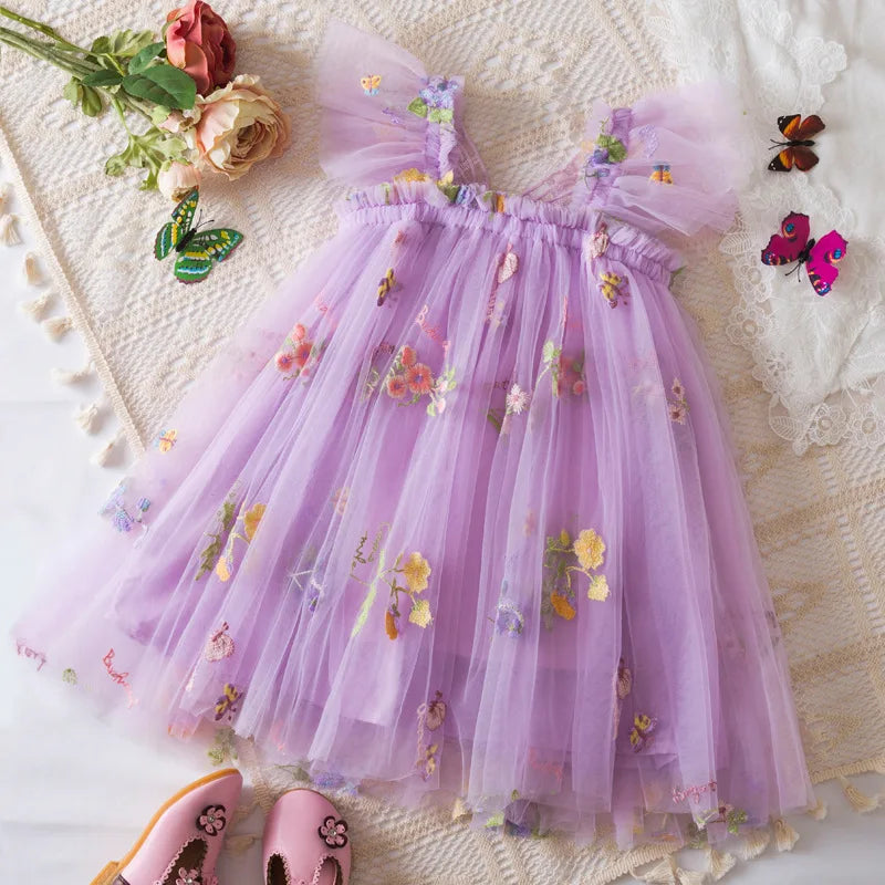 Feen-Trägerkleid aus besticktem Schmetterlingsnetz