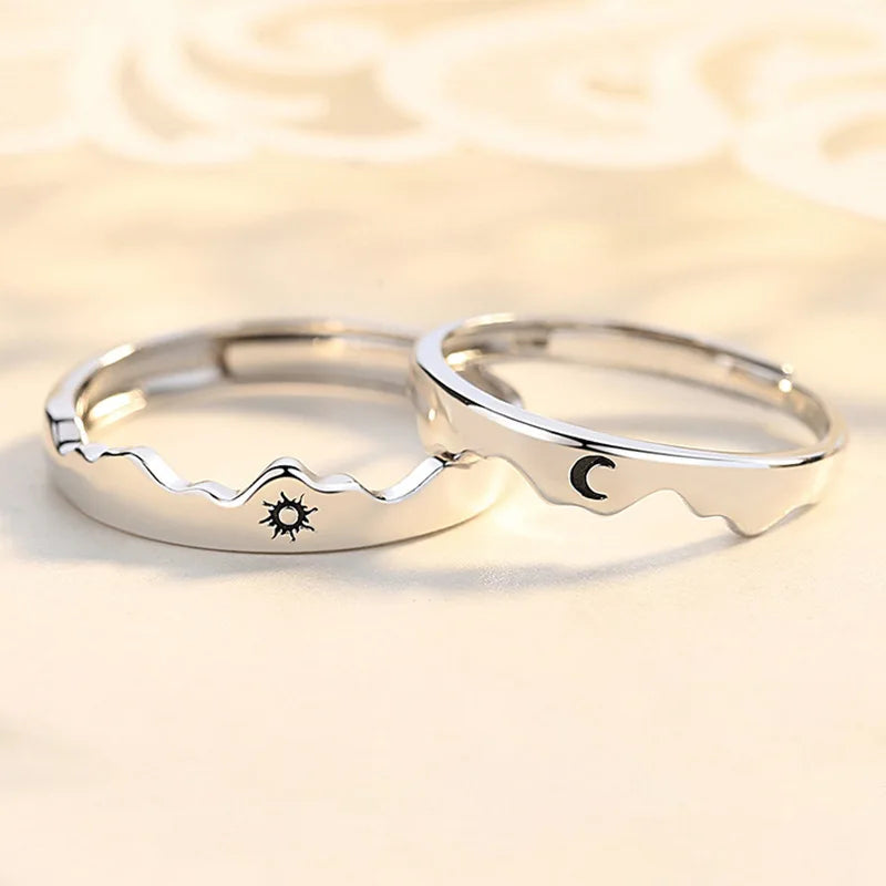 Dämonenaugen-Engelsflügel-Ring – Verstellbarer Unisex-Partnerring aus Legierung