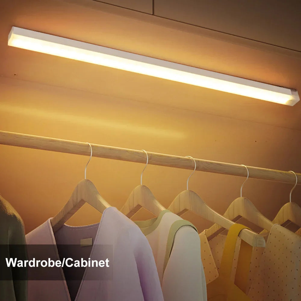 Veilleuse LED à détecteur de mouvement sans fil