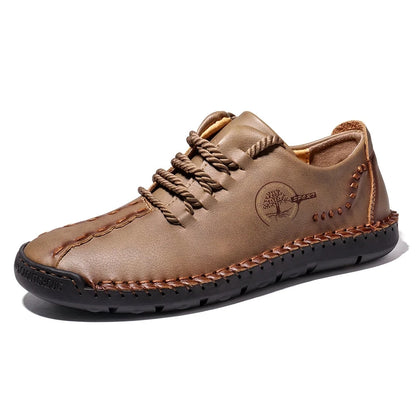 Baskets et mocassins confortables en cuir faits à la main pour hommes