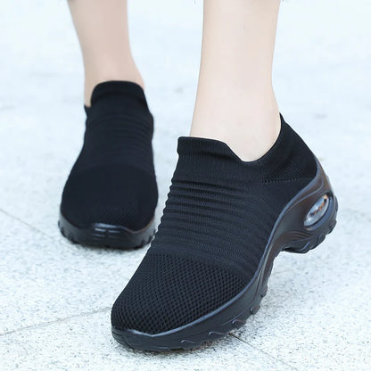 Damen-Wanderschuhe – Atmungsaktive Flyknit-Socken-Sneaker, leichte Slipper