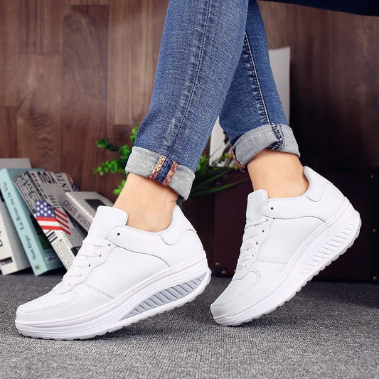 Women's White Cushioned Nurse Shoes Fly Weave Sneakers