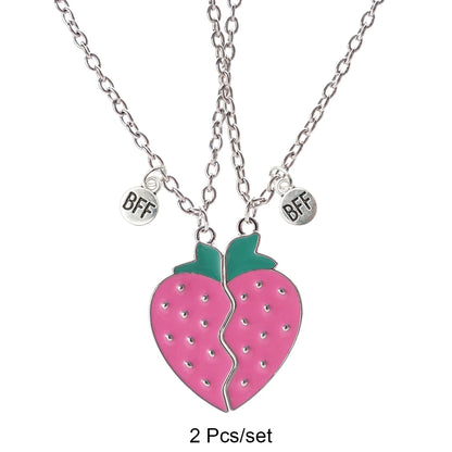 2 herzförmige Magnet-Panda-Halsketten