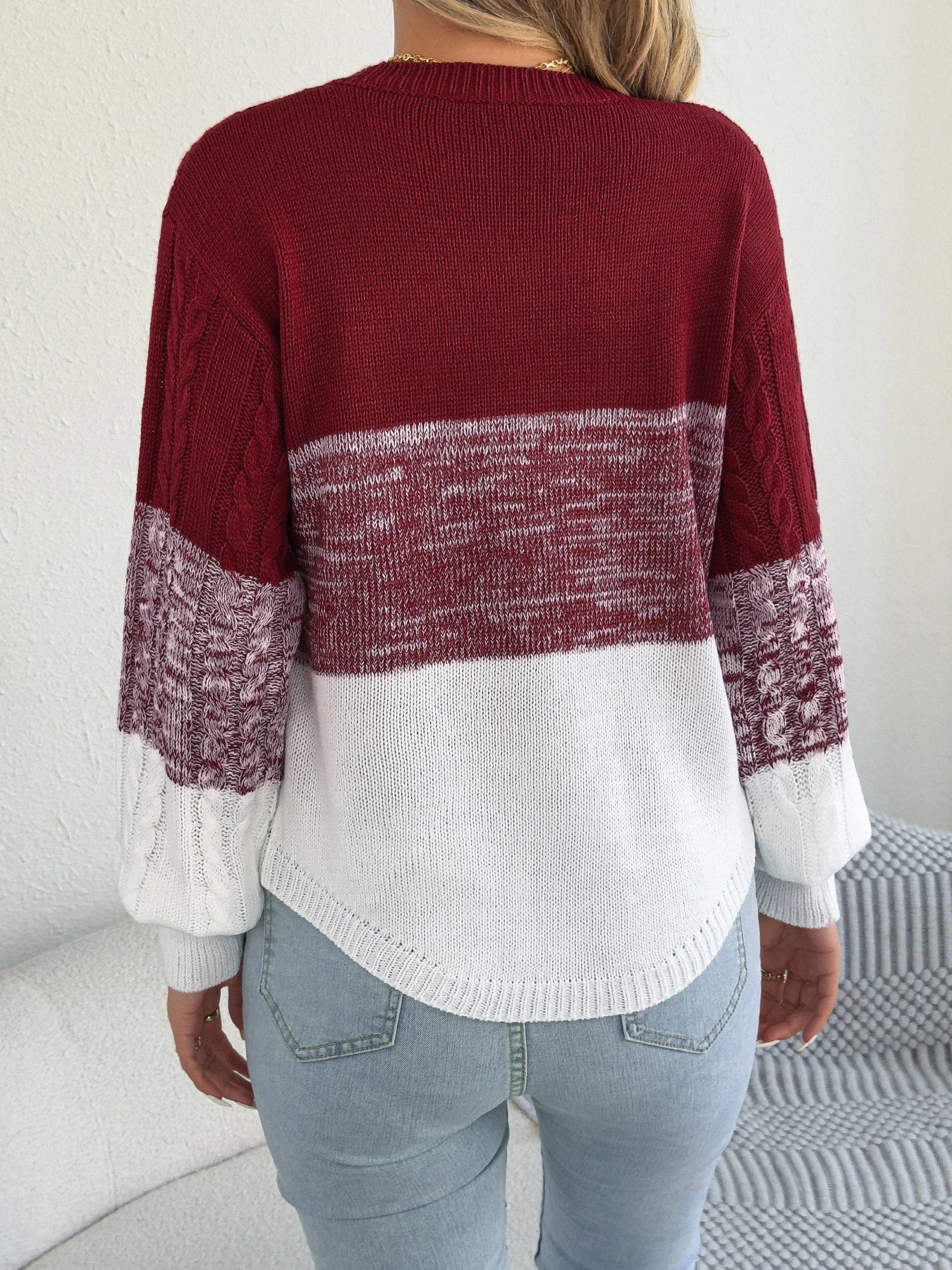Damen-Pullover mit Farbblockstreifen – Rundhalsausschnitt, Laternenärmel, Strickoberteil