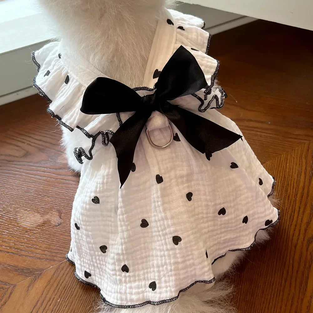 Atmungsaktives Hunde-Outfit aus Mesh mit Herzmuster und Polka Dots 