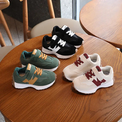 Leichte Tennisschuhe für Kinder – Bequeme Laufschuhe 
