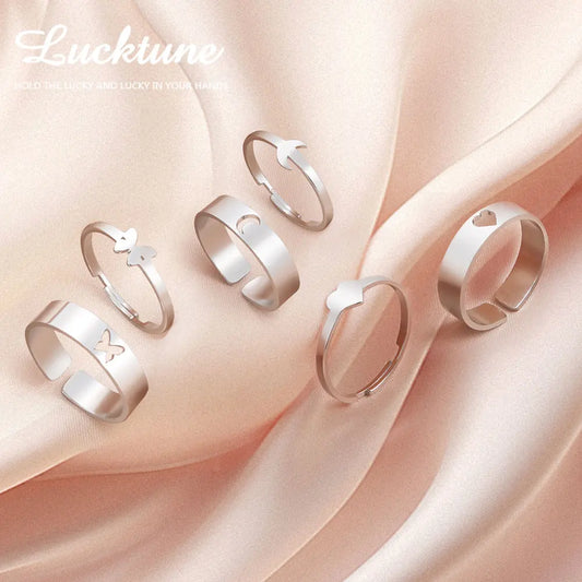 Partnerringe aus Edelstahl mit Herz- und Schmetterlingsmotiv – Passende Liebesringe