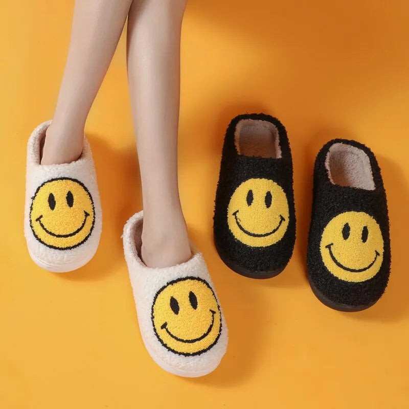 Smiley Pattern Slippers

