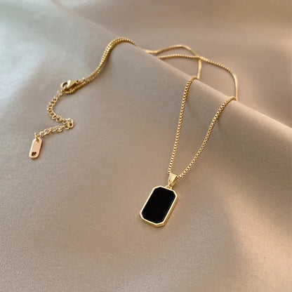 Square Black Necklace with Trendy Collarbone Chain
