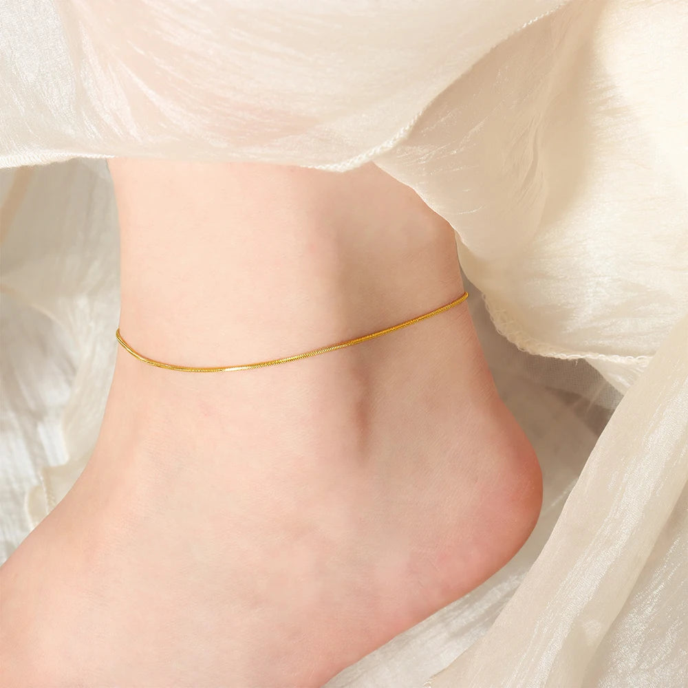 gold anklets for women