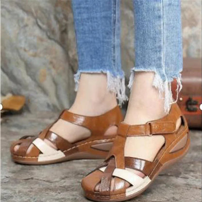 Toe Flat Sandals

