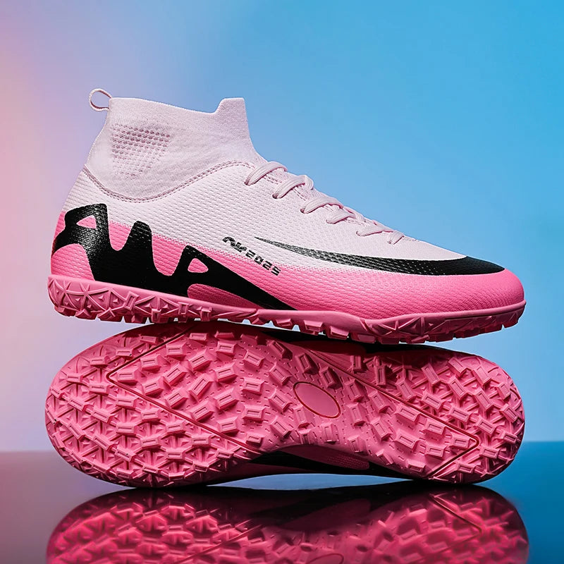 mens football trainers
